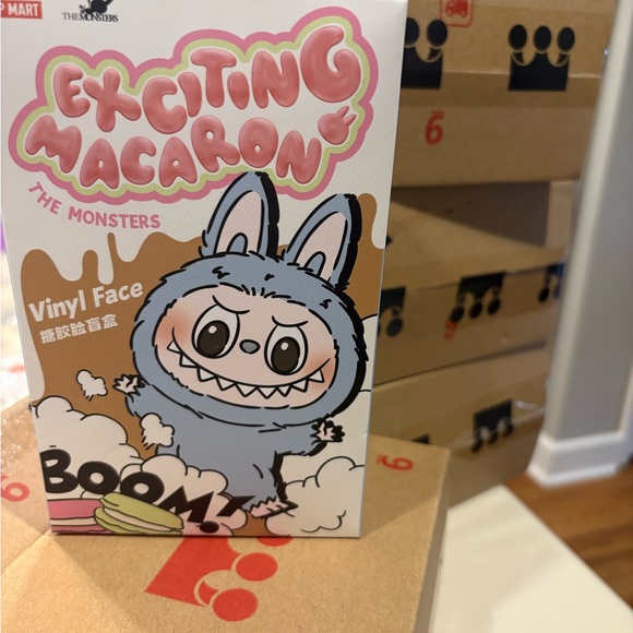 100% sealed authentic Exciting Macaron Labubu Green Grape - Picture 2 of 3